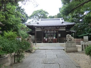 安居神社本堂