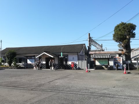 JR柳本駅