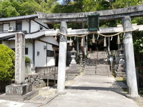 綺原神社